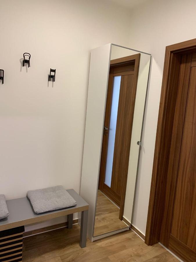 Apartment Laurot Микулов Екстериор снимка